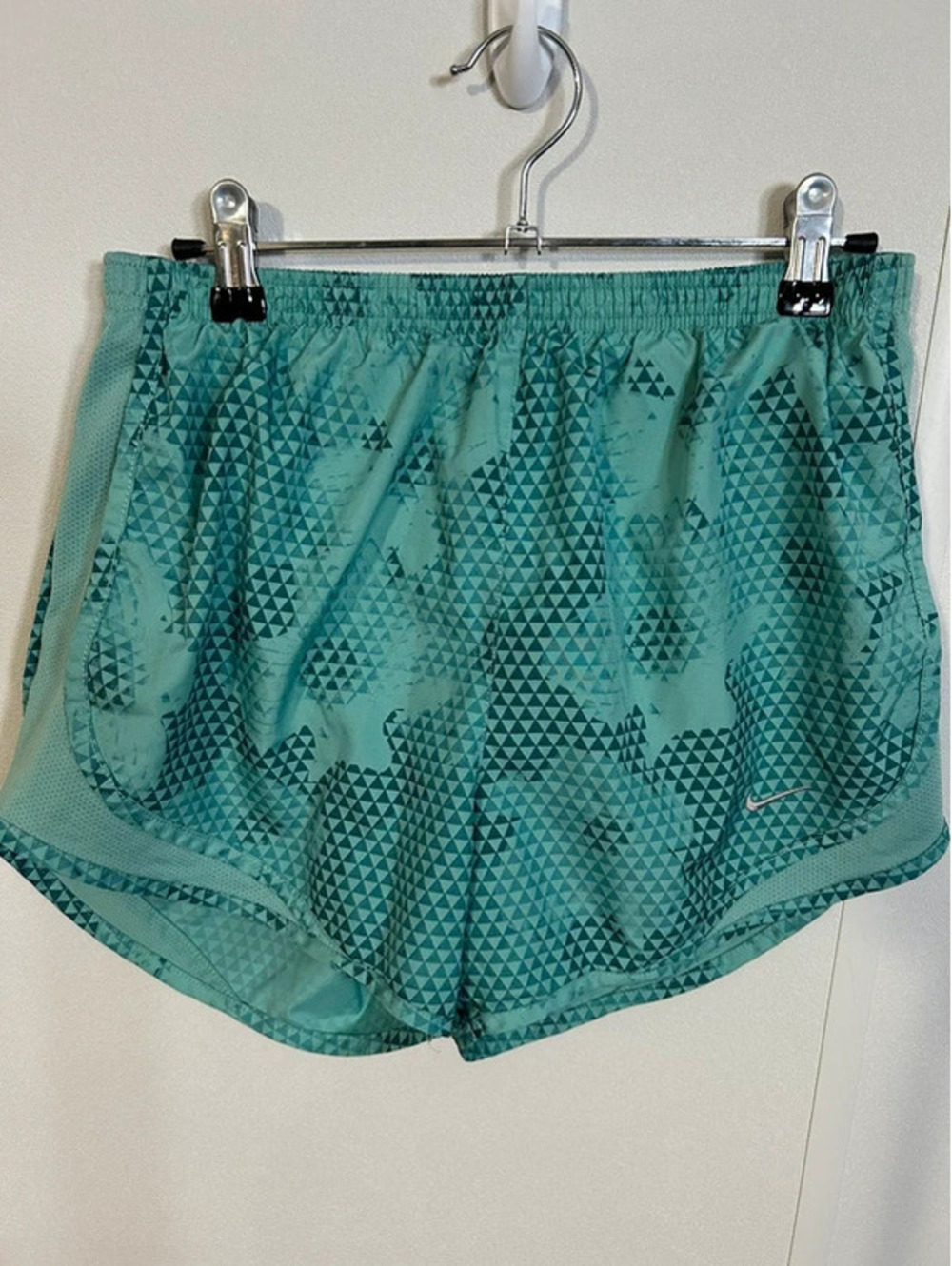 Nike Dri-FIT Women’s Running Shorts Teal Geometric Print Size S
